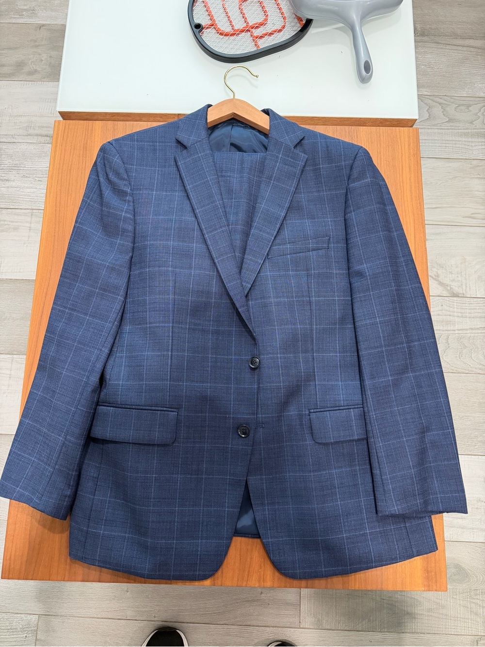Calvin Klein Blue Windowpane Men's Blazer 44R & 38Wx30L Pants Suit Combo